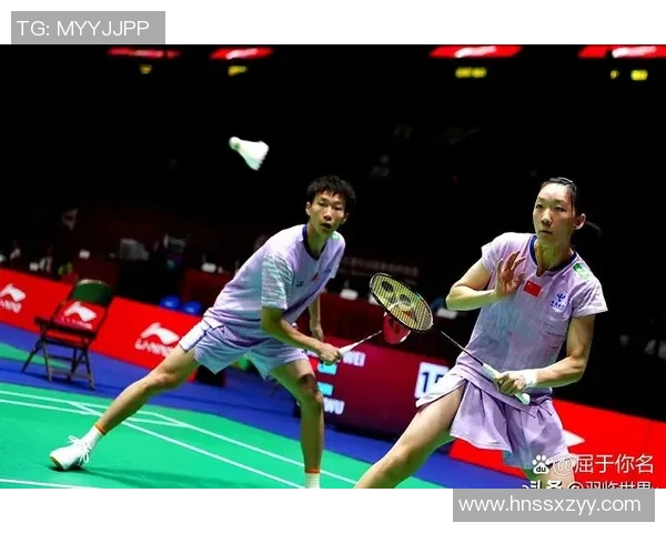 北京羽毛球队在大师赛中的团队协作表现分析与启示