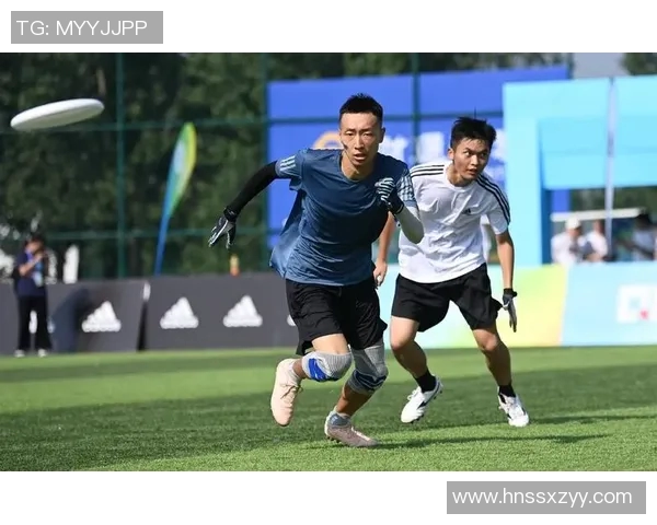 西安飞盘队的盯防革新探索与战术创新全景分析 西安飞盘队的盯防革新探索与战术创新全景分析